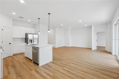 Casa en venta en Palm Coast, Florida, 3 dormitorios, 161.84 m2 № 2157747 - foto 10