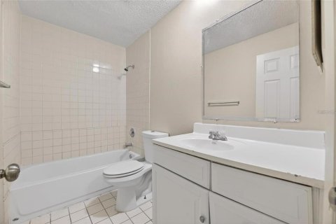 Immobilier commercial à vendre à Largo, Floride: 6 chambres, 225.75 m2 № 2313405 - photo 18