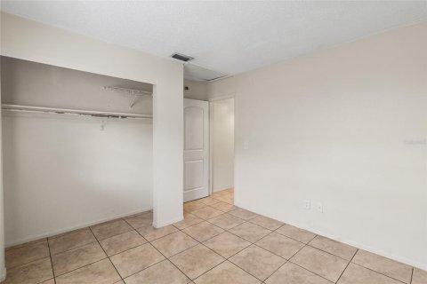 Immobilier commercial à vendre à Largo, Floride: 6 chambres, 225.75 m2 № 2313405 - photo 26