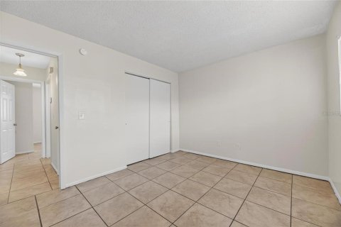 Immobilier commercial à vendre à Largo, Floride: 6 chambres, 225.75 m2 № 2313405 - photo 21
