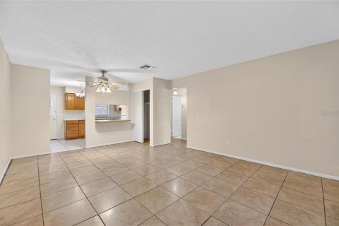Immobilier commercial à vendre à Largo, Floride: 6 chambres, 225.75 m2 № 2313405 - photo 9
