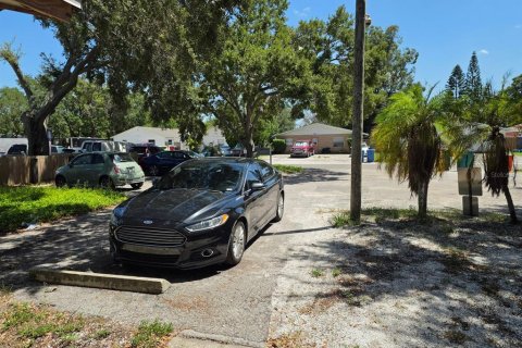 Immobilier commercial à vendre à Largo, Floride: 6 chambres, 225.75 m2 № 2313405 - photo 25