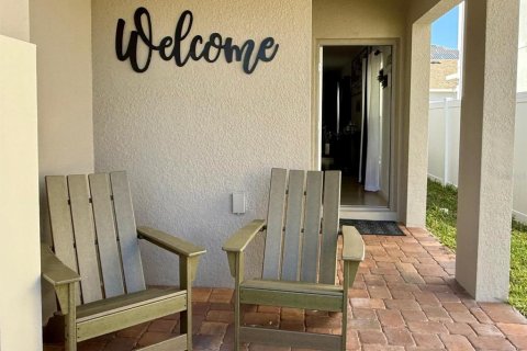 Casa en venta en Davenport, Florida, 4 dormitorios, 140.28 m2 № 1581928 - foto 2