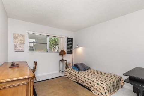 Condominio en venta en Lauderhill, Florida, 2 dormitorios, 101.08 m2 № 2175808 - foto 13