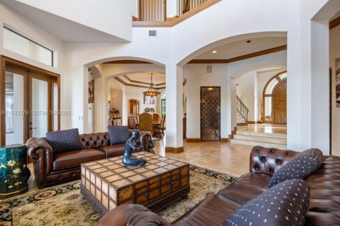 Купить виллу или дом в Санфорд, Флорида 5 спален, 858.32м2, № 1991388 - фото 10