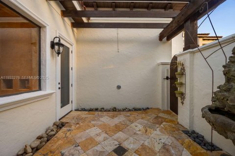 Купить виллу или дом в Санфорд, Флорида 5 спален, 858.32м2, № 1991388 - фото 25