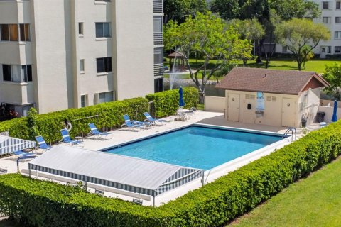 Condominio en venta en Lake Worth, Florida, 2 dormitorios, 101.45 m2 № 2181557 - foto 12