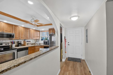 Condominio en venta en Lake Worth, Florida, 2 dormitorios, 101.45 m2 № 2181557 - foto 18