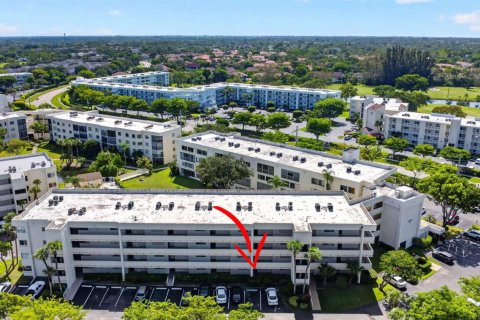 Condominio en Lake Worth, Florida, 2 dormitorios  № 2181557
