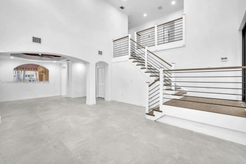 Купить виллу или дом в Майами, Флорида 3 спальни, 278.43м2, № 1922202 - фото 10