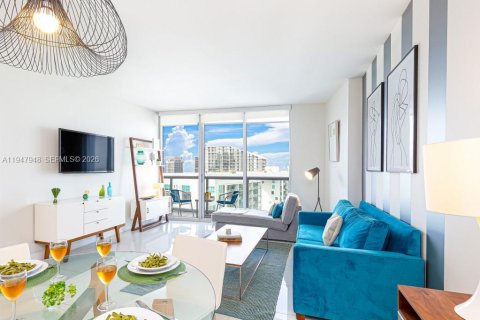 Copropriété à vendre à Miami, Floride: 1 chambre, 78.22 m2 № 2152961 - photo 6