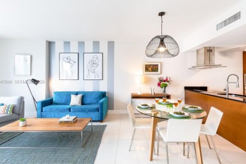 Condo in Miami, Florida, 1 bedroom  № 2152961