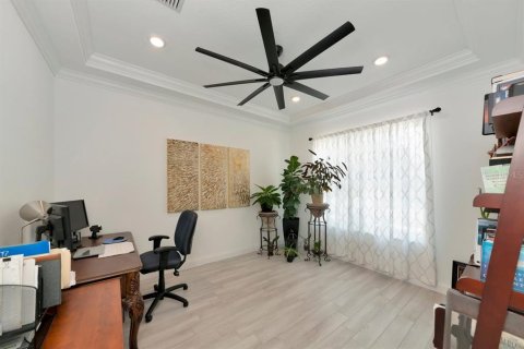 House in Sarasota, Florida 4 bedrooms, 307.41 sq.m. № 2152233 - photo 16