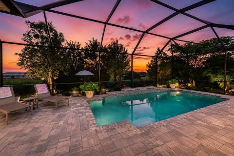 House in Sarasota, Florida 4 bedrooms, 307.41 sq.m. № 2152233 - photo 5