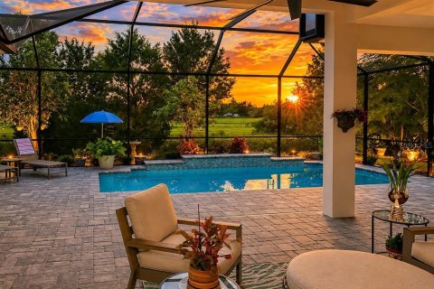 House in Sarasota, Florida 4 bedrooms, 307.41 sq.m. № 2152233 - photo 4