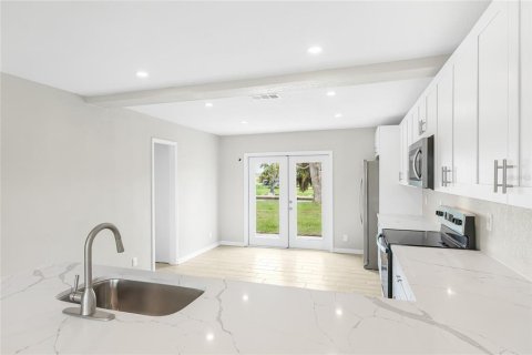 Villa ou maison à vendre à Englewood, Floride: 3 chambres, 126.72 m2 № 1911337 - photo 19