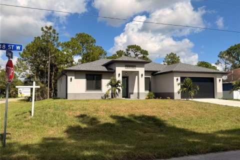 House in Lehigh Acres, Florida 3 bedrooms № 2013236 - photo 5