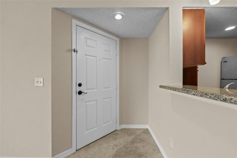Condominio en alquiler en Orlando, Florida, 1 dormitorio, 66.05 m2 № 1842142 - foto 12