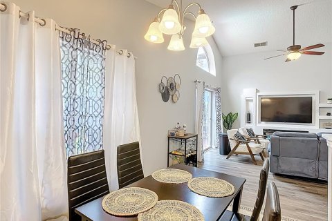 Casa en venta en Kissimmee, Florida, 3 dormitorios, 130.81 m2 № 1771332 - foto 15