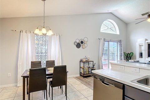 Casa en venta en Kissimmee, Florida, 3 dormitorios, 130.81 m2 № 1771332 - foto 20