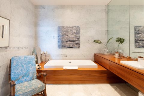 Купить кондоминиум в Майами, Флорида 3 спальни, 278.24м2, № 2001974 - фото 21