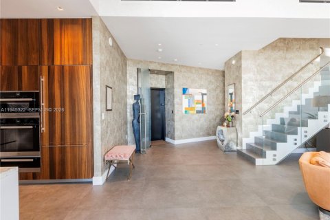 Купить кондоминиум в Майами, Флорида 3 спальни, 278.24м2, № 2001974 - фото 14