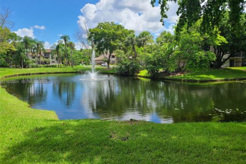 Купить кондоминиум в Санрайз, Флорида 2 спальни, 91.6м2, № 1991017 - фото 22