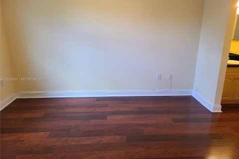 Купить кондоминиум в Санрайз, Флорида 2 спальни, 91.6м2, № 1991017 - фото 8