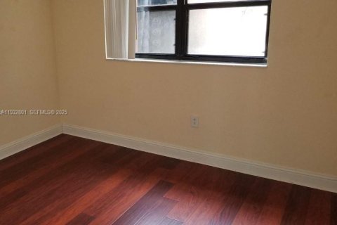 Купить кондоминиум в Санрайз, Флорида 2 спальни, 91.6м2, № 1991017 - фото 16