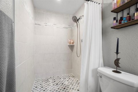 Casa en venta en New Port Richey, Florida, 3 dormitorios, 178.84 m2 № 2103099 - foto 12