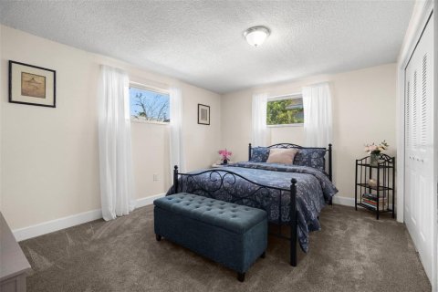 Casa en venta en New Port Richey, Florida, 3 dormitorios, 178.84 m2 № 2103099 - foto 25