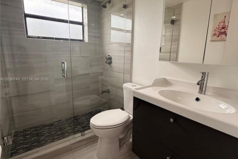 Copropriété à louer à Miami, Floride: 3 chambres, 112.88 m2 № 2085583 - photo 16