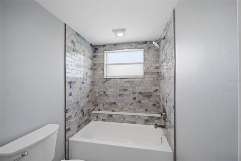 Condominio en venta en Clearwater, Florida, 2 dormitorios, 99.87 m2 № 2421807 - foto 18