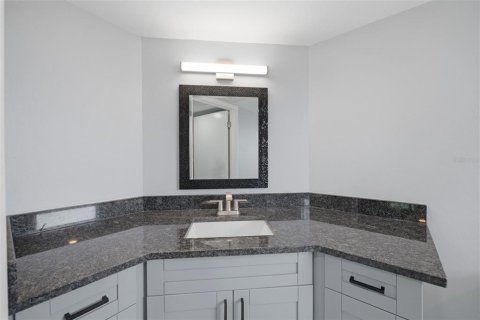 Condominio en venta en Clearwater, Florida, 2 dormitorios, 99.87 m2 № 2421807 - foto 17