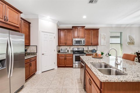 House in Riverview, Florida 3 bedrooms, 191.01 sq.m. № 2391652 - photo 6