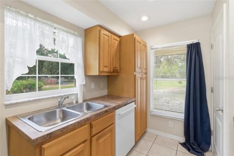 Casa en venta en Homosassa, Florida, 3 dormitorios № 2405440 - foto 13