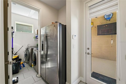 Casa en venta en Wesley Chapel, Florida, 4 dormitorios, 226.4 m2 № 1870220 - foto 29