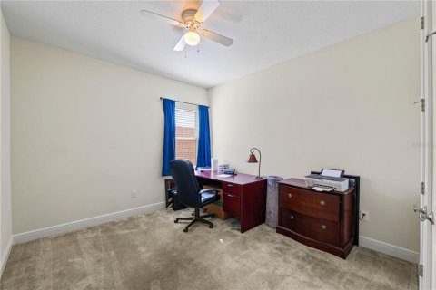Casa en venta en Wesley Chapel, Florida, 4 dormitorios, 226.4 m2 № 1870220 - foto 17