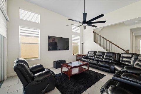 Casa en venta en Wesley Chapel, Florida, 4 dormitorios, 226.4 m2 № 1870220 - foto 7