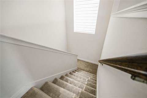 Casa en venta en Wesley Chapel, Florida, 4 dormitorios, 226.4 m2 № 1870220 - foto 19