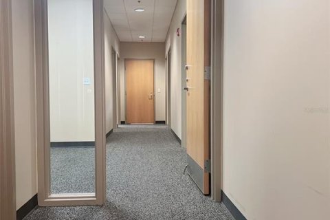Снять в аренду коммерческую недвижимость в Селебрейшн, Флорида 3304.91м2, № 1747593 - фото 17