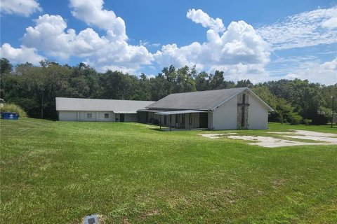 Commercial property in Lakeland, Florida 798.12 sq.m. № 2202800 - photo 3