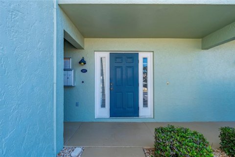 Copropriété à vendre à Punta Gorda, Floride: 2 chambres, 123.19 m2 № 2147636 - photo 2