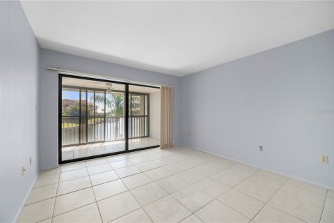 Copropriété à vendre à Punta Gorda, Floride: 2 chambres, 123.19 m2 № 2147636 - photo 25