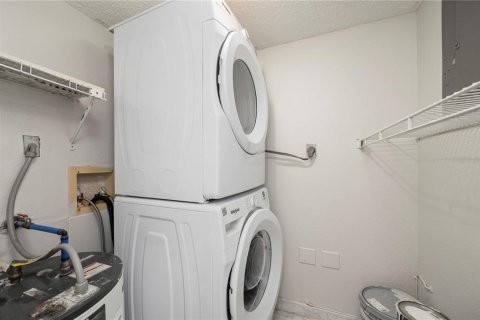 Copropriété à vendre à Punta Gorda, Floride: 2 chambres, 123.19 m2 № 2147636 - photo 9