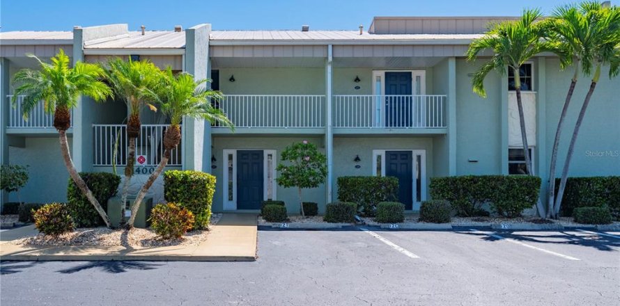 Condo à Punta Gorda, Floride, 2 chambres № 2147636