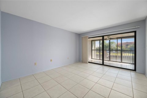 Copropriété à vendre à Punta Gorda, Floride: 2 chambres, 123.19 m2 № 2147636 - photo 27
