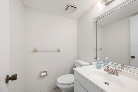 Copropriété à vendre à Punta Gorda, Floride: 2 chambres, 123.19 m2 № 2147636 - photo 8