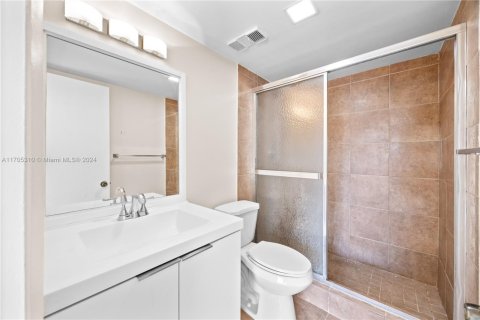 Condo in Coral Springs, Florida, 2 bedrooms № 1962257 - photo 21