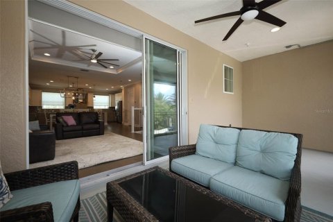 Touwnhouse à vendre à Lake Mary, Floride: 3 chambres, 203.18 m2 № 2329200 - photo 15